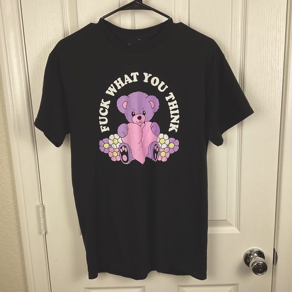 Pre-Owned Spencer Gifts F*ck What You Think Teddy Bear Tee, T-Shirt Men’s Size M